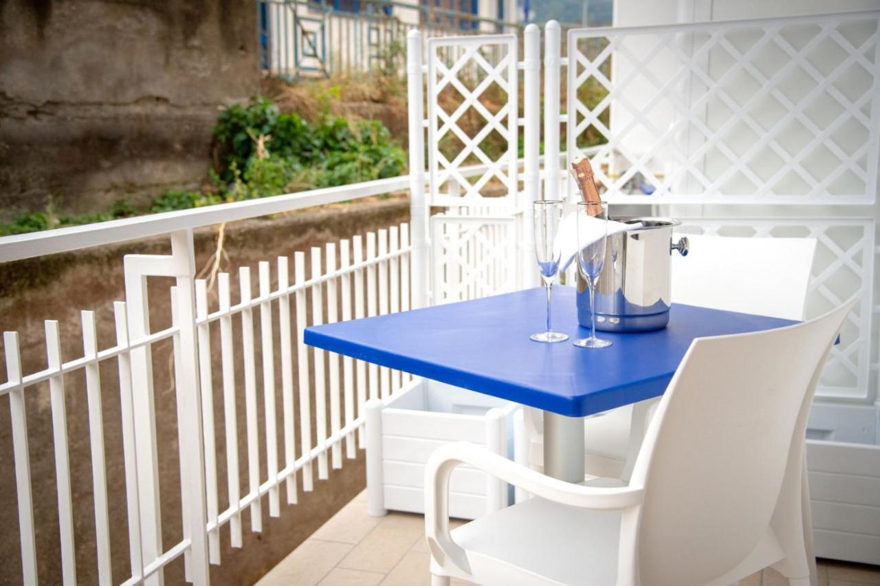 Il Siculo Bed and Breakfast Sorrento Exteriör bild